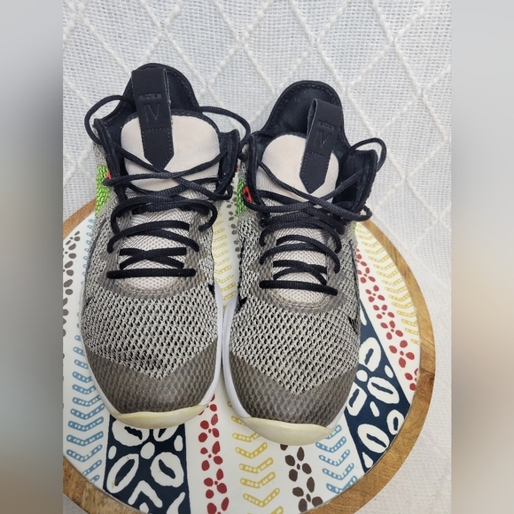 Nike LeBron Witness IV Basketball Shoes‎ String Bla - Picture 2 of 16